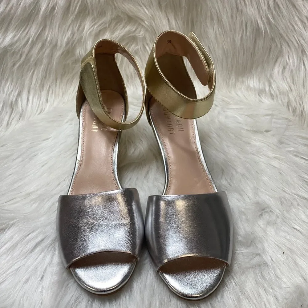 FRENCH COMFORT Champ/Silver Wedge Sandal‎